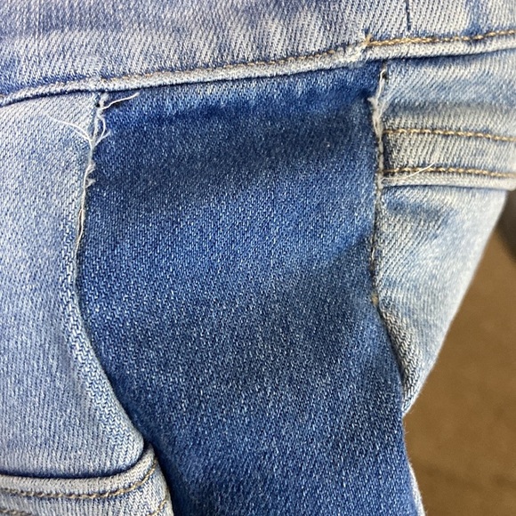 Spanx Women’s Distressed Side Stripe Pull-On Pants Size Medium - Picture 7 of 13